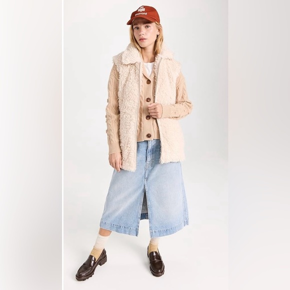 Rails Cream Shearling “Orion” Vest - Picture 6 of 7